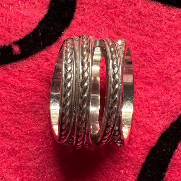 ❤️Brighton “Neptune’s Rings” Ring - Picture 3 of 5